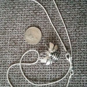 NWOT .925 Sterling Silver Honey Bumble Bee Charm with 18 in 925 Chain Brand New